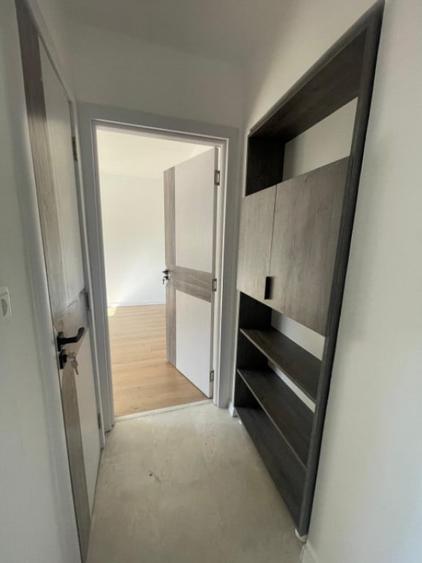 Apartament cu 2 camere decomandat în Valea Rosie