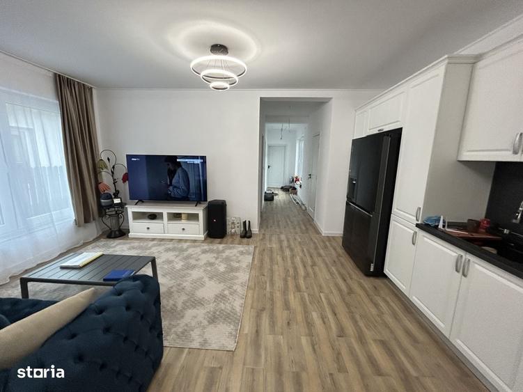 Casă cu 3 camere în Livada
