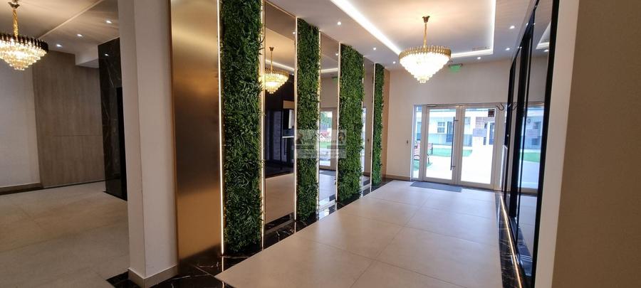Apartament cu 3 camere decomandat, mobilat în Sud