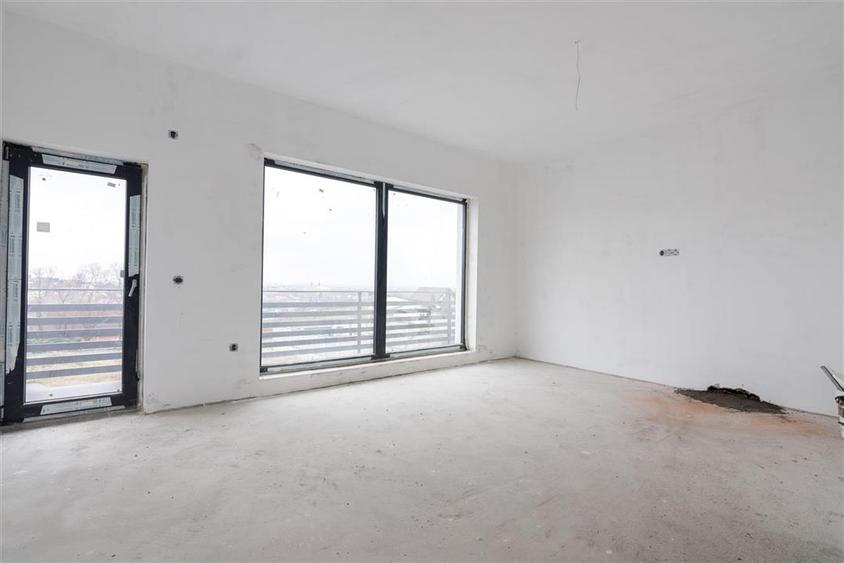 Apartament cu 3 camere decomandat în Dealuri Oradea