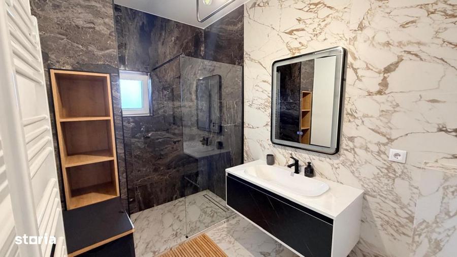 Casă cu 4 camere cu Canalizare în Corușu