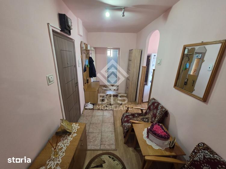 Apartament cu 3 camere în Independenței