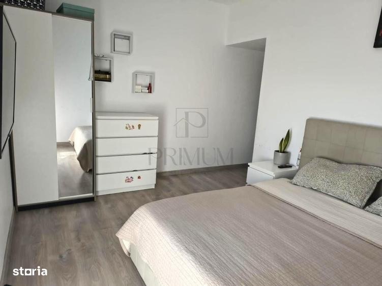 Apartament cu 4 camere decomandat în Central