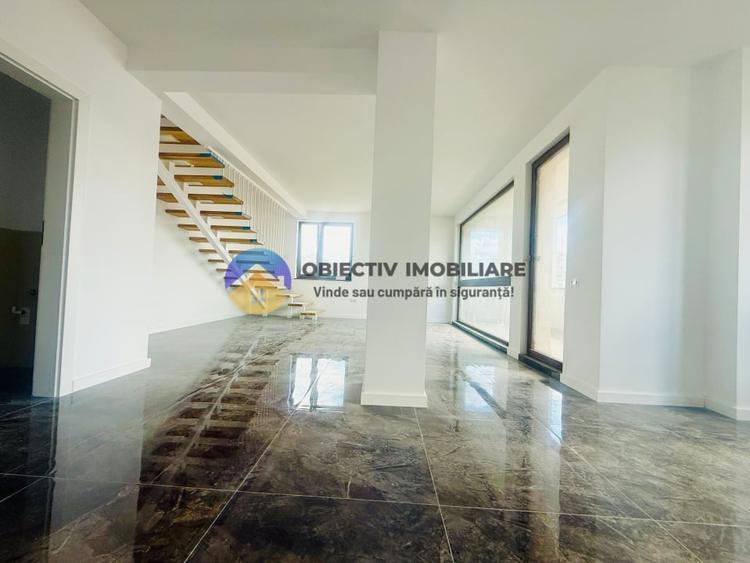 Apartament cu 3 camere decomandat în Calea Romanului