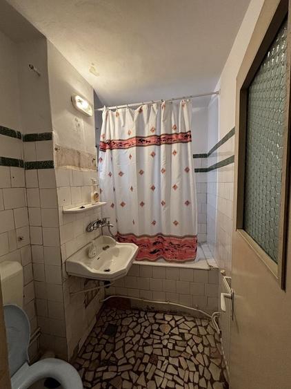 Apartament cu 3 camere în Ultracentral