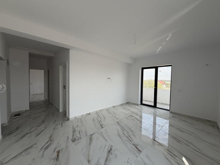 Apartament cu 2 camere decomandat în Giroc