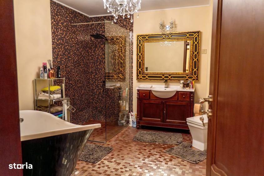 Casă cu 4 camere decomandat cu Teren 500 Mp în Valu lui Traian