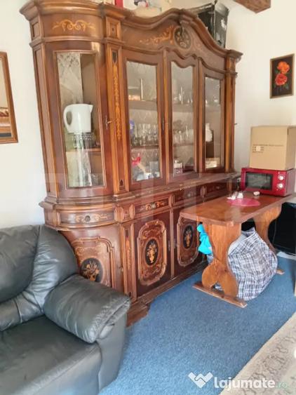 Casă cu 3 camere cu Teren 3800 Mp în Părău