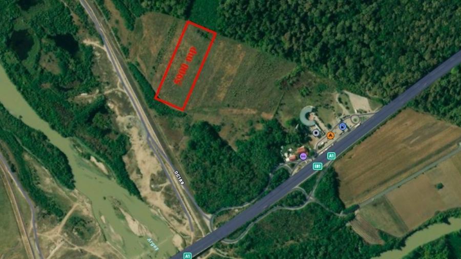 Teren Construcții intravilan de 5900 mp, în Central