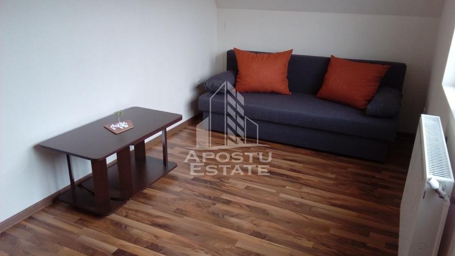 Apartament cu 2 camere semidecomandat în Lipovei