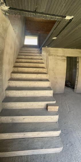 Casă în Hurjuieni