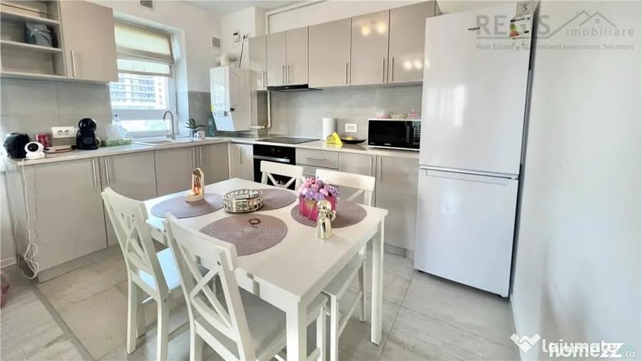 Apartament cu 2 camere decomandat în Avantgarden