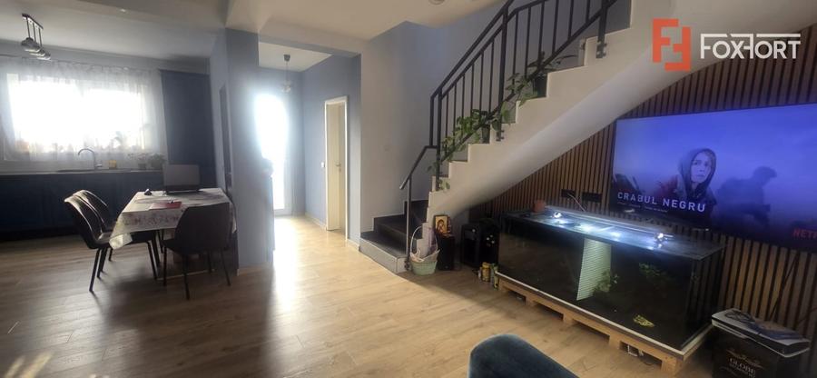 Duplex cu 4 camere cu Teren 307 Mp în Moșnița Veche