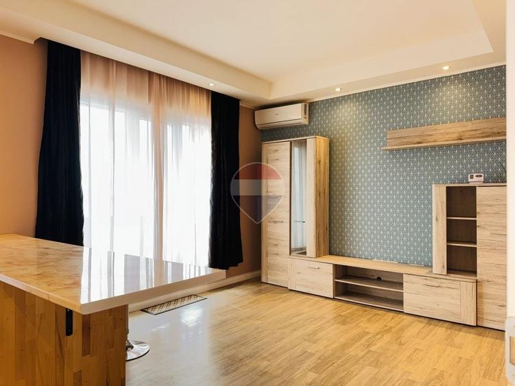 Apartament cu 3 camere decomandat, mobilat în Ștefăneștii de Jos