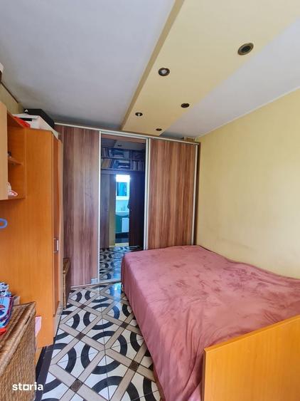 Apartament cu 3 camere decomandat în Rahova
