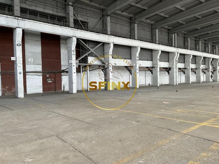 Spațiu industrial, de 2,400 mp, în Regie