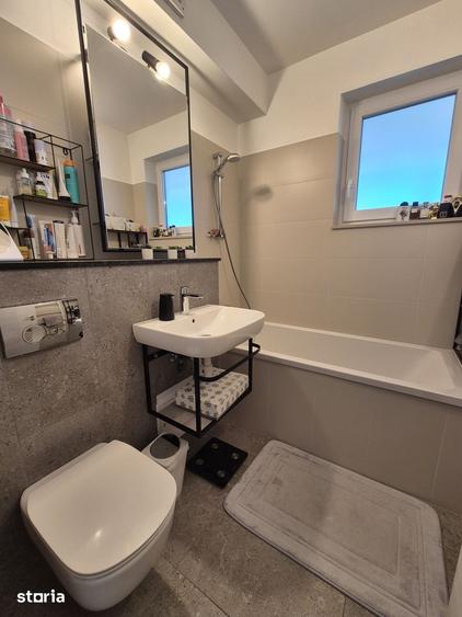 Apartament cu 3 camere în Zorilor