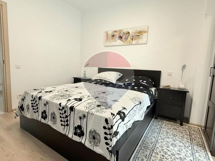 Apartament cu 2 camere semidecomandat în Basarab