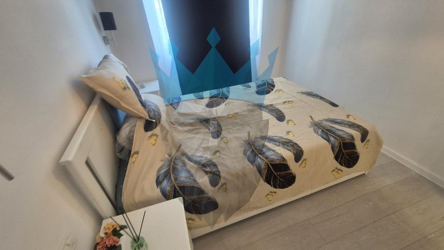 Apartament cu 3 camere decomandat, mobilat în Alexandru Obregia
