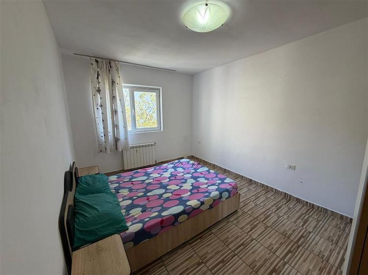 Garsonieră decomandată, mobilată în Central
