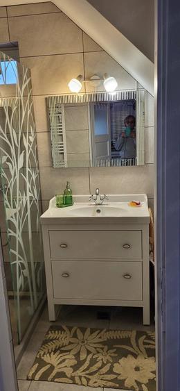 Casă cu 3 camere cu Teren 1100 Mp în Central