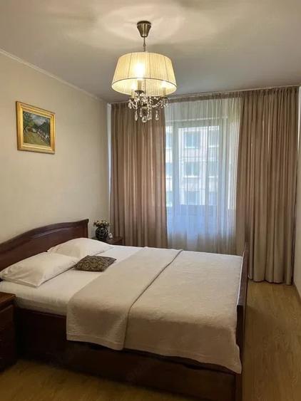 Apartament cu 2 camere decomandat, mobilat în Doamna Ghica