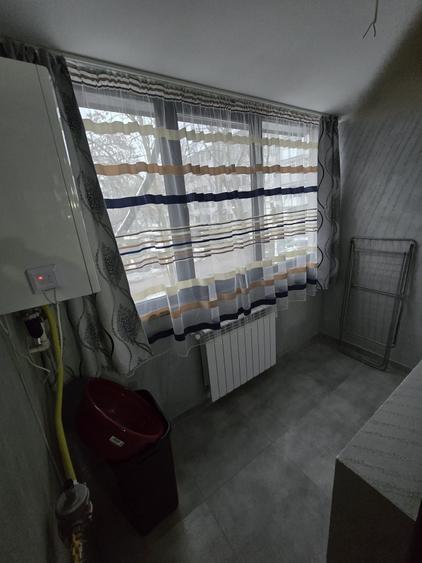 Apartament cu 2 camere decomandat în Sârbi