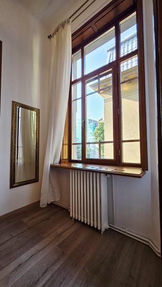 Universitate apartament in vila ideal locuit sau firma - 2