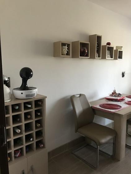 Apartament cu 3 camere decomandat în Dorobanți