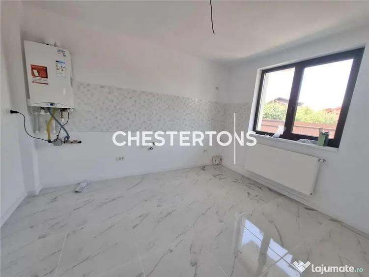 Casă cu 4 camere cu Teren 438 Mp în Crevedia