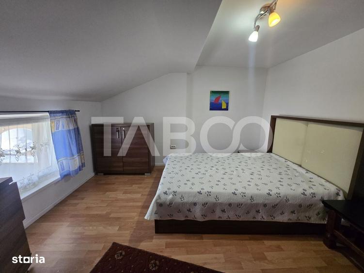 Apartament cu 2 camere decomandat în Lupeni