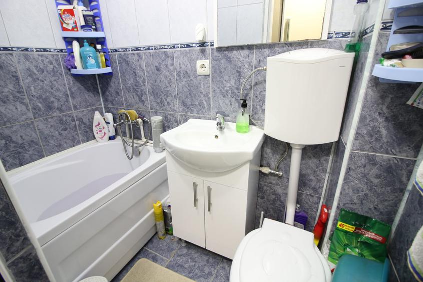 Apartament cu 2 camere semidecomandat în Micro 19