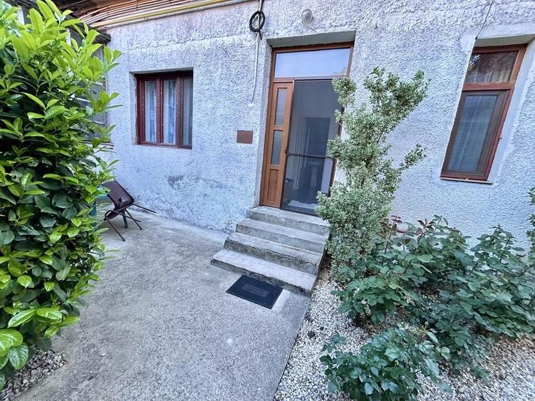 Casă cu 2 camere în Ultracentral