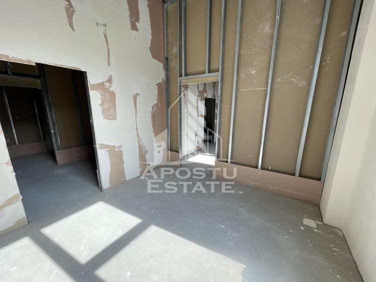 Spațiu comercial, de 1,207 mp, în Circumvalațiunii