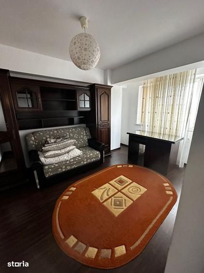 Apartament cu 2 camere semidecomandat în Obcini