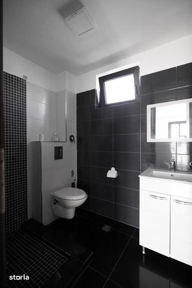 Casă cu 4 camere cu Teren 169 Mp în Central