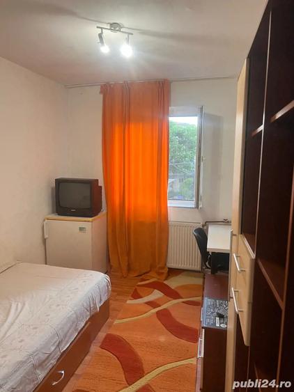 Garsonieră decomandată în Complex Studențesc