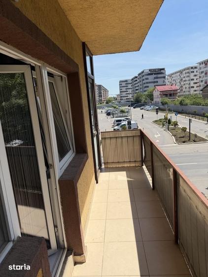 Apartament cu 2 camere în Centrul Civic