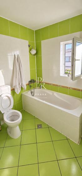 Apartament cu 2 camere semidecomandat, mobilat în Florești