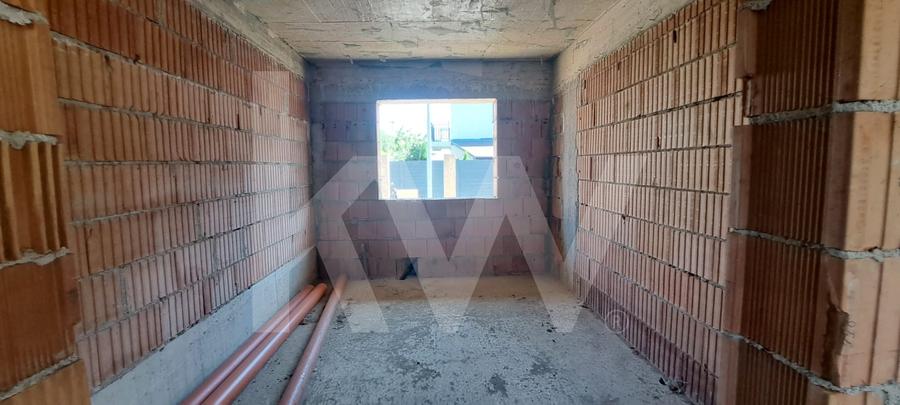 Duplex cu 4 camere cu Canalizare în Șelimbăr