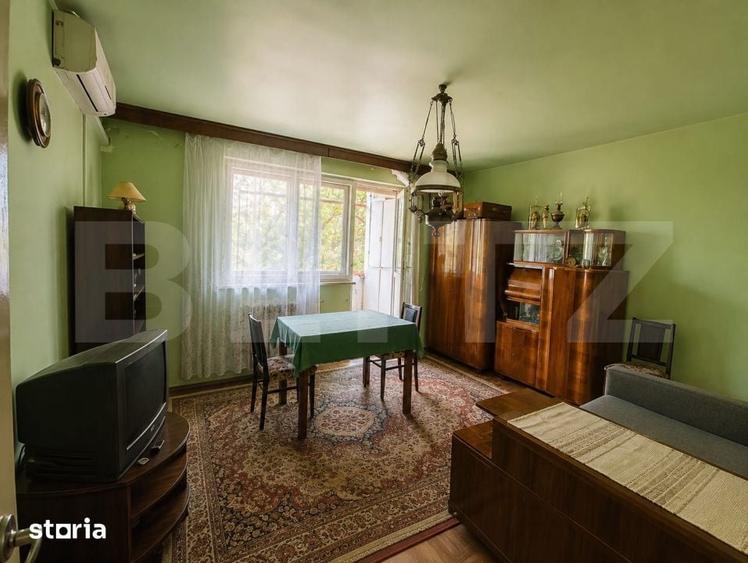 Apartament cu 3 camere decomandat în Progresul