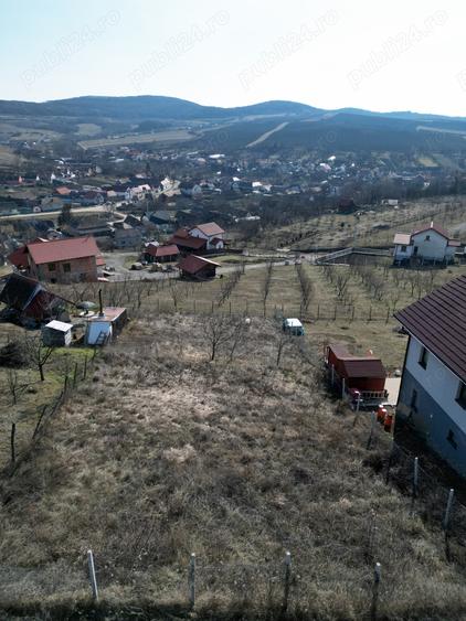 Teren de 662 mp, în Hamba