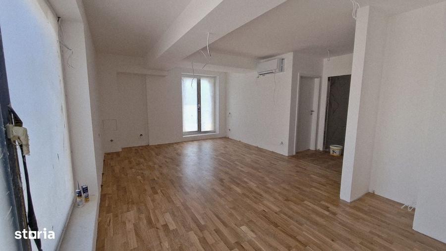 Apartament cu 3 camere în Unirii