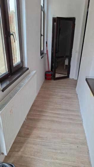 Casă cu Teren 350 Mp în Central