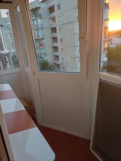 Garsonieră decomandată în Uverturii