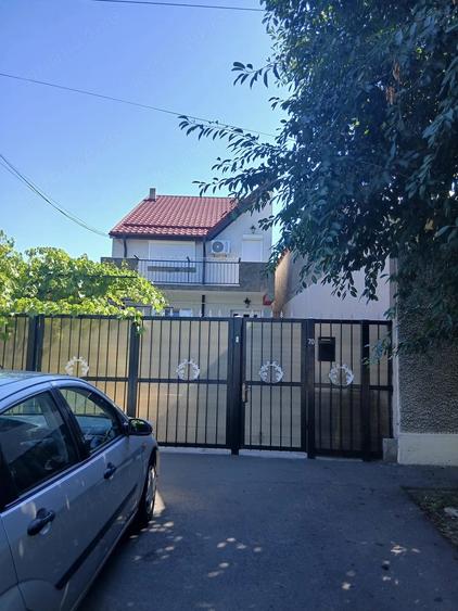 Casă cu Teren 330 Mp în Pisc