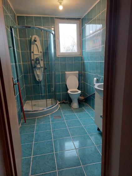 Casă individuală cu 5 camere cu Teren 1360 Mp în Dascălu