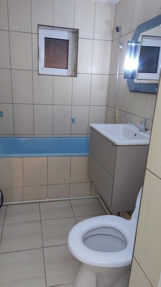 Apartament cu 3 camere decomandat în Dorobanți