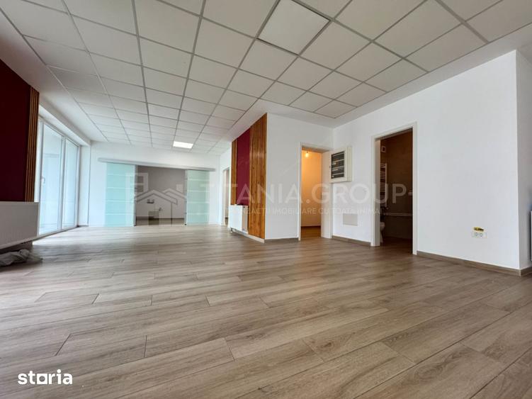 Spațiu comercial, de 104 mp, în Tractorul