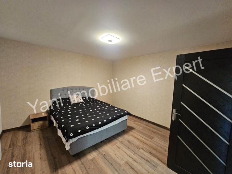 Casă cu 5 camere cu Teren 3600 Mp în Albești